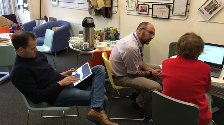 Testing find a community transport scheme with Community@67’s Internet Cafe users