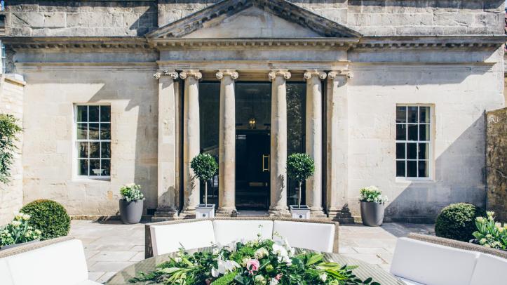 Royal Crescent hotel garden