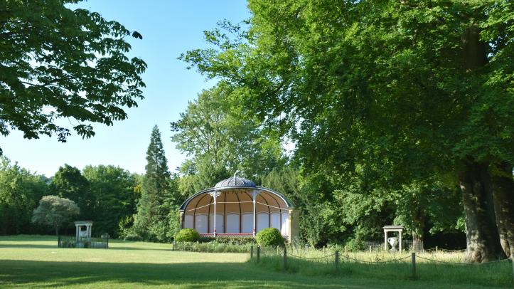 Royal Victoria Park Bandstand