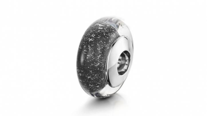 silver and black charm bead